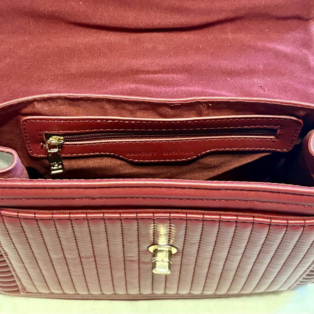 COPY: Badgley Mischka Red Quilted Handbag with Crossbody Strap and Gold Hardware - Picture 6 of 13